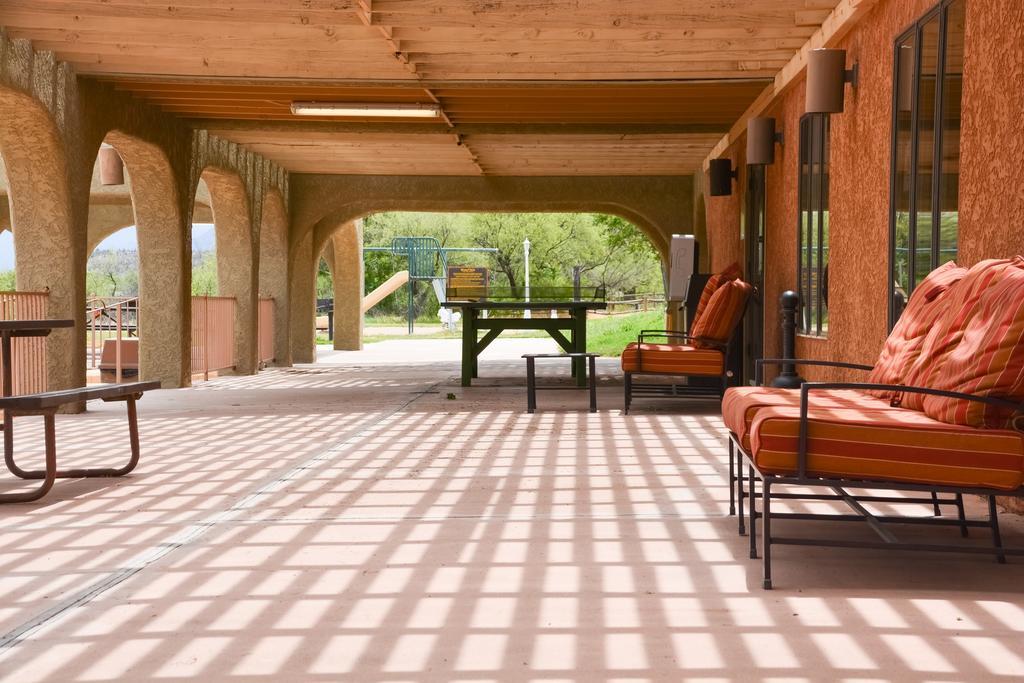 Verde Valley Studio Park Model Cabin 15 Cottonwood Luaran gambar
